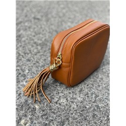 AB.Z · Pelle · 22-10 (370)