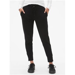 GapFit Active Joggers in Jersey