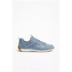Soft sneakers