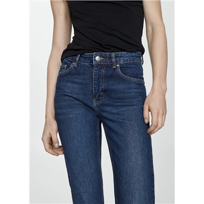 Jeans rectos tiro medio aberturas