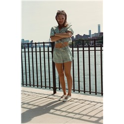 FIGURATIVE PRINT SHORTS