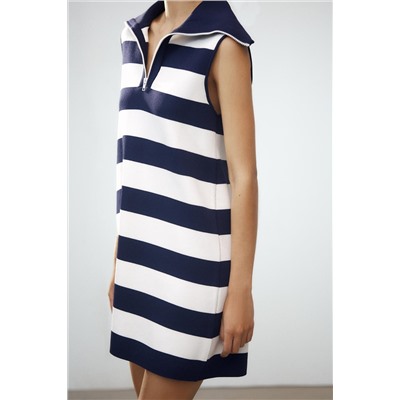 SHORT KNIT STRIPED DRESS