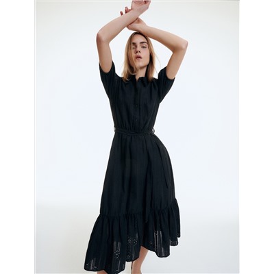 Kleid mit Lochmuster