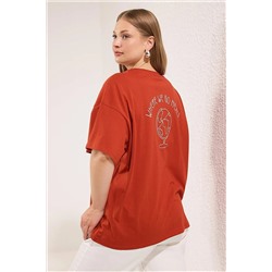 Kiremit %100 Pamuk Sırt Baskılı Rahat Kesim Bisiklet Yaka Örme T-Shirt TBBSS24BF00025