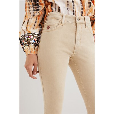 Vaquero Flare cropped