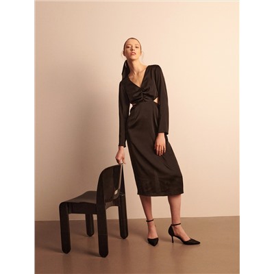 Kleid mit Cut-out