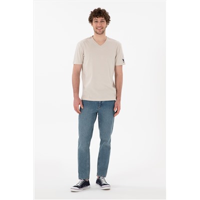 Erkek Regular Fit  V Yaka Taş Basic Tişört