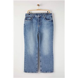 More Sustainable Mavi Yüksek Bel Comfort Straight Fit Büyük Beden Jeans TBBAW24CJ00045