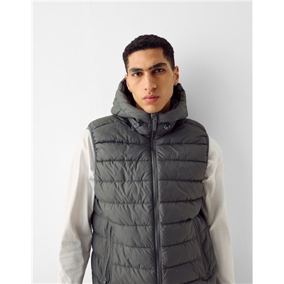 Lightweight puffer gilet with hood