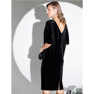 Платье прямое из мягкого бархата с V-образным вырезом на спине