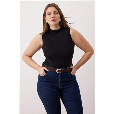 Dik Yaka Vücuda Oturan/Frtted Viskon Ribana Örme Büyük Beden Bluz TBBAW26AF00049