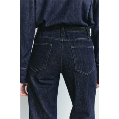 ZW COLLECTION RELAXED FIT MID-RISE JEANS
