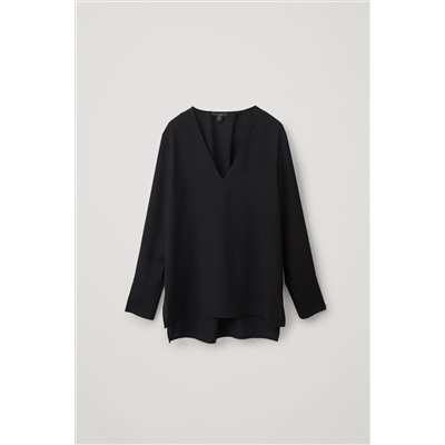 V-NECK CREPE TOP