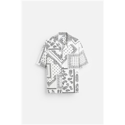 CAMISA ESTAMPADO GEOMÉTRICO