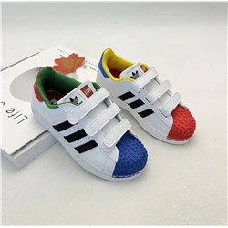 Детские кеды Adida*s Lego   Материал: натуральная кожа  Мягкие, лёгкие, удобные