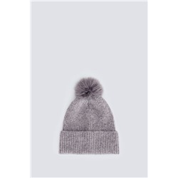 Gorro punto pompón