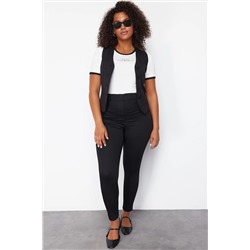 Siyah Tayt Görünümlü Ektra Esnek Skinny Jeans TBBSS24CJ00034