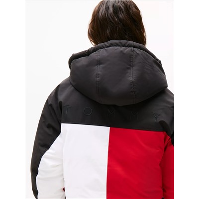 Flag Cropped Puffer