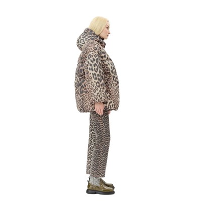 Куртка-пуховик Leopar*d Mid*i оверсайз, экспорт в Данию Gann*i Цена на официальном сайте 645€