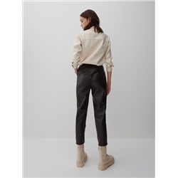 Jogpants aus Kunstleder