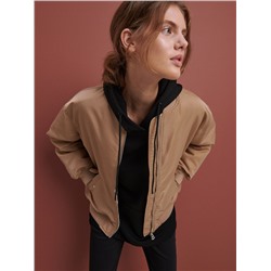 Bomberjacke mit Füllung aus Recyclingstoff