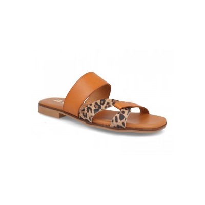 10608 - BDA
                SANDALIAS PLANAS