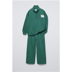 LABEL SWEATSHIRT AND TROUSERS SET