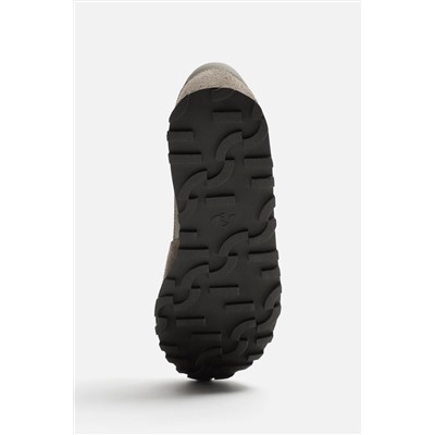 ZAPATILLA RETRO