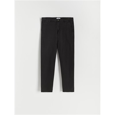 Chinohose mit hohem Baumwollanteil