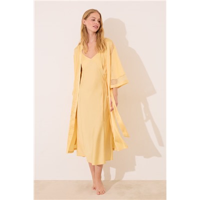 Bata larga tejido chifón amarillo