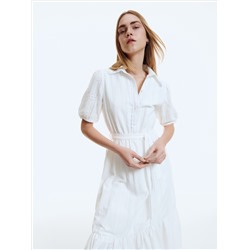 Kleid mit Lochmuster