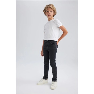 Defacto Erkek Çocuk Slim Fit Dar Paça Jean Pantolon A7729A823WN