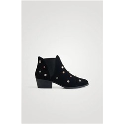 Botines serraje pedrería