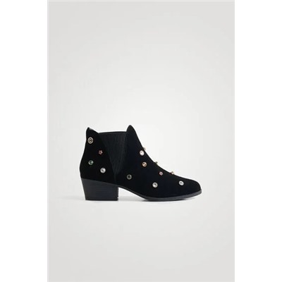 Botines serraje pedrería