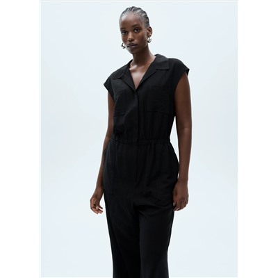Mono bolsillos cuello camisero