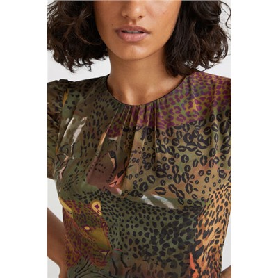 Vestido midi manga corta