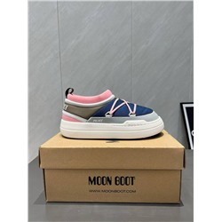 Оригинальная и интересная модель Moo*n Boo*t