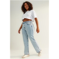 Trendyol Curve Açık Mavi Yüksek Bel Comfort Straight Fit Büyük Beden Jeans TBBAW24CJ00045