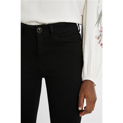 Pantalón tejano skinny tobillero