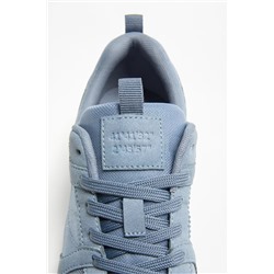 Soft sneakers