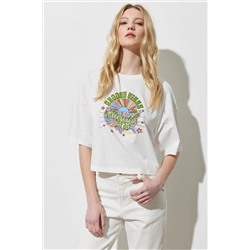 Wrangler Regular Fit %100 Pamuk Bisiklet Yaka Kırık Beyaz Crop Tişört W231328