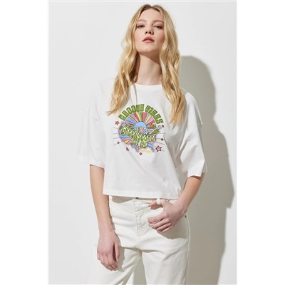 Wrangler Regular Fit %100 Pamuk Bisiklet Yaka Kırık Beyaz Crop Tişört W231328