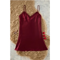 Trendyol Curve Bordo Dantelli Saten Dokuma Gecelik TBBSS24CH00016