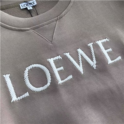 Свитшот с вышитым лого Loew*e