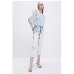 Vaquero slim fit 7/8 Azul claro y blanco