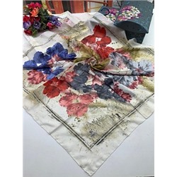 Платок женский с цветочным мотивом (100*100 см.) арт. 248300