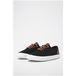 Tenis Negro