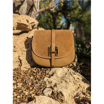 PELLE · 2704 cuero
