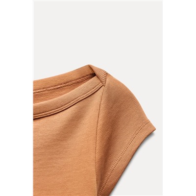RIBBED BOAT NECK TOP