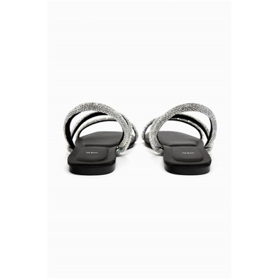FLAT SANDALS WITH RHINESTONES